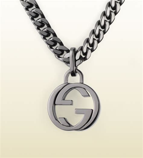 interlocking g pendant necklace gucci